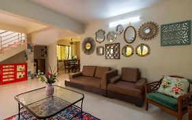 Aqua & Sage By Stayvista - Riverside Villa With Pool & Terrace