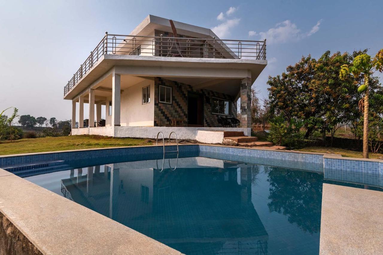 Aqua & Sage By Stayvista - Riverside Villa With Pool & Terrace Karjat Exterior photo