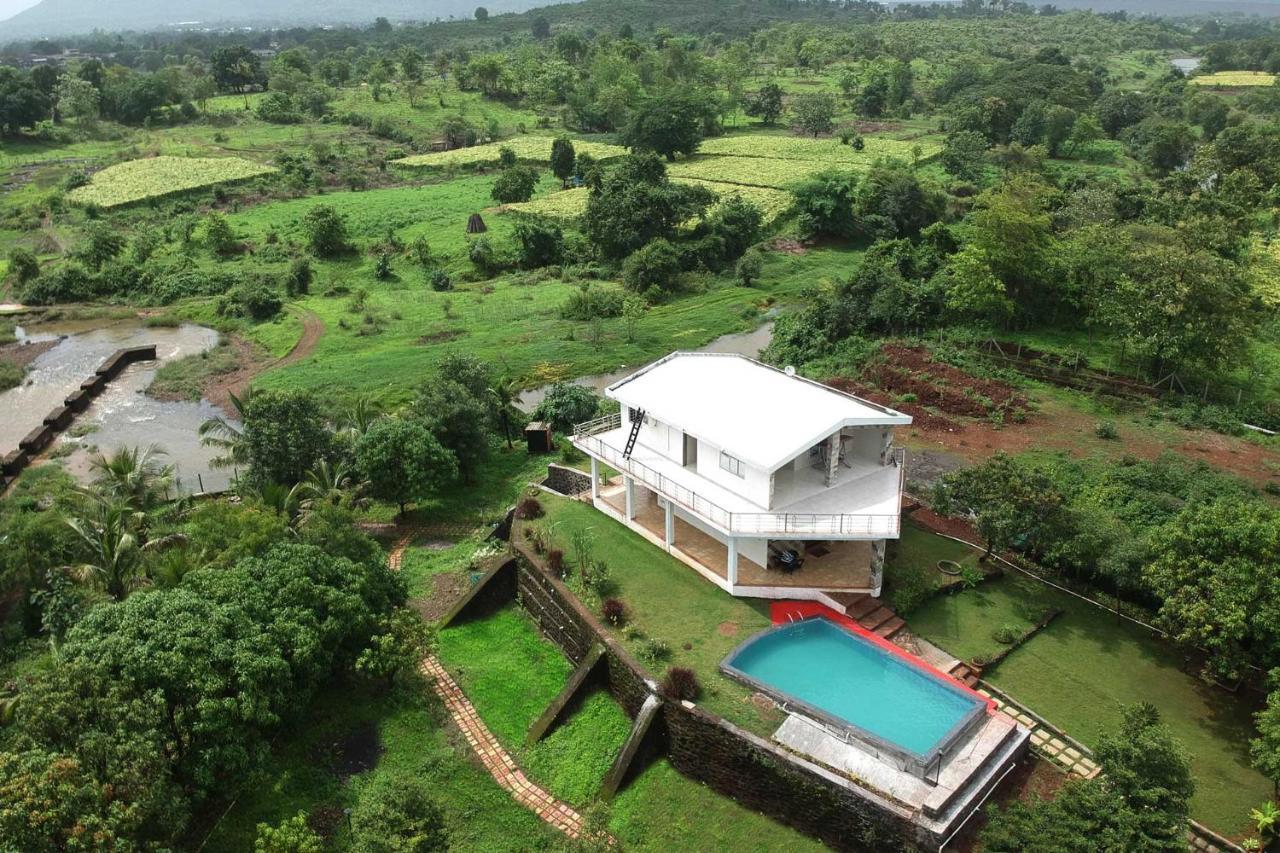 Aqua & Sage By Stayvista - Riverside Villa With Pool & Terrace Karjat Exterior photo